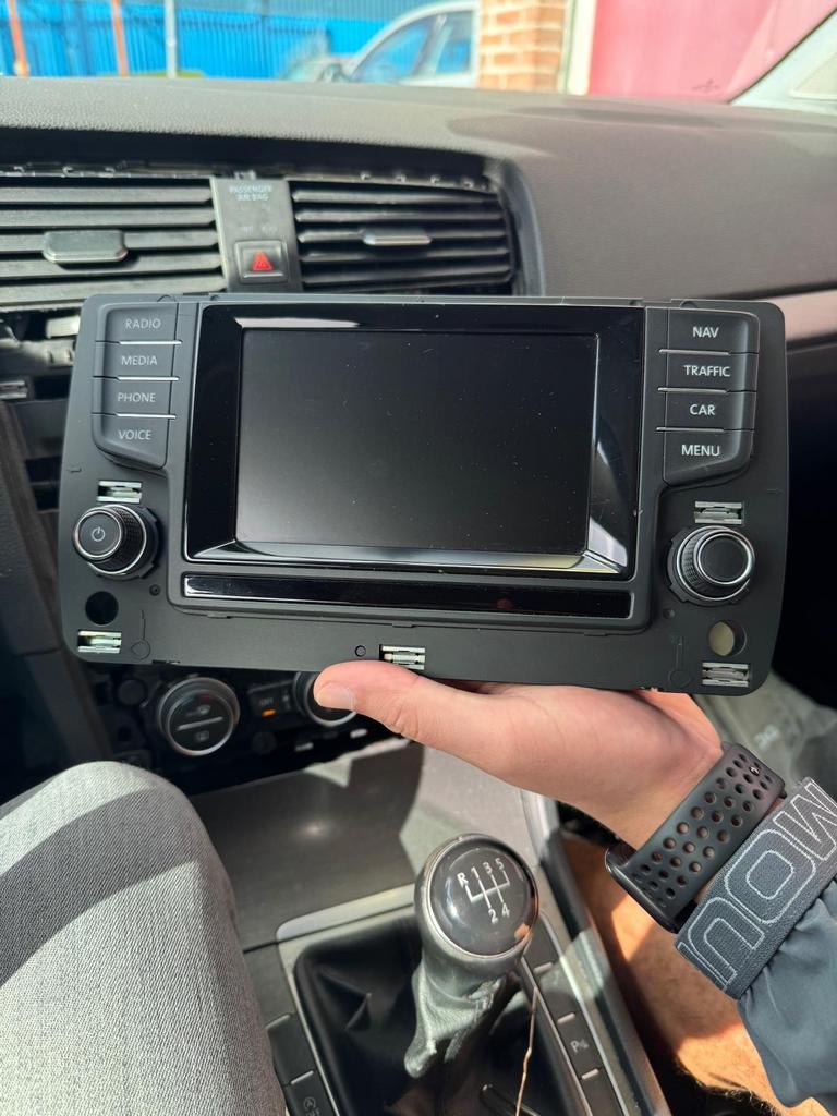 Volkswagen Golf 7 Multimedia Scherm - Origineel, Auto diversen, Autoradio's, Ophalen of Verzenden, Gebruikt