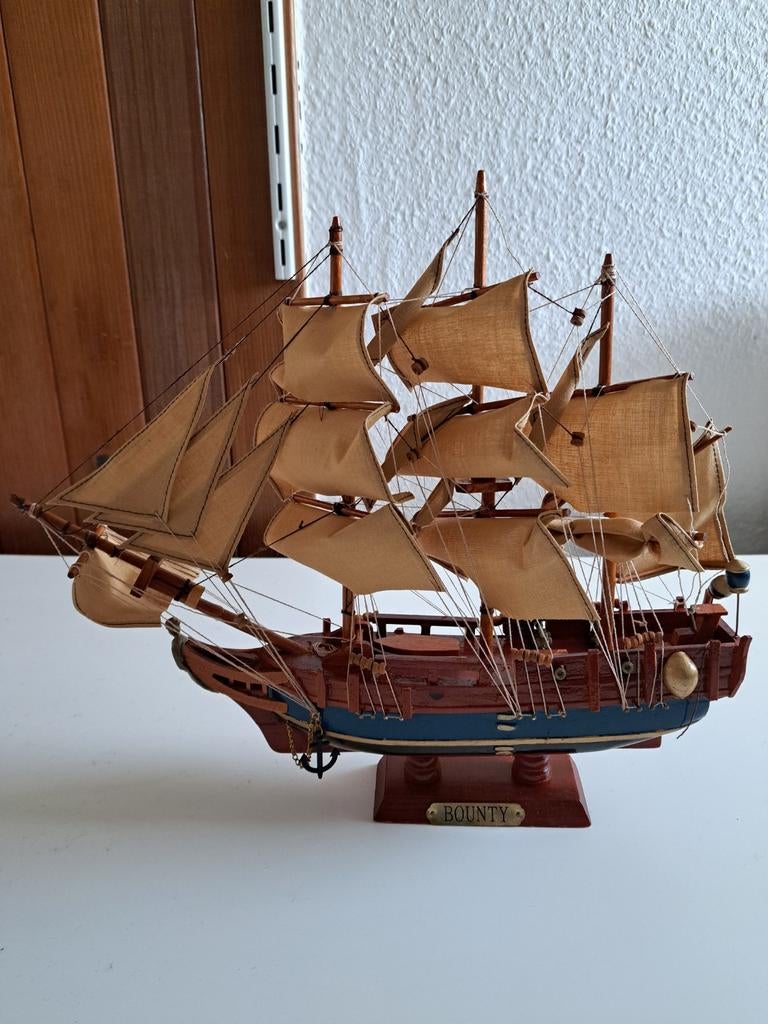 Modelbouw HMS Bounty (1787) - Gedetailleerd Schip, Hobby en Vrije tijd, Modelbouw | Boten en Schepen, Ophalen of Verzenden, Gebruikt