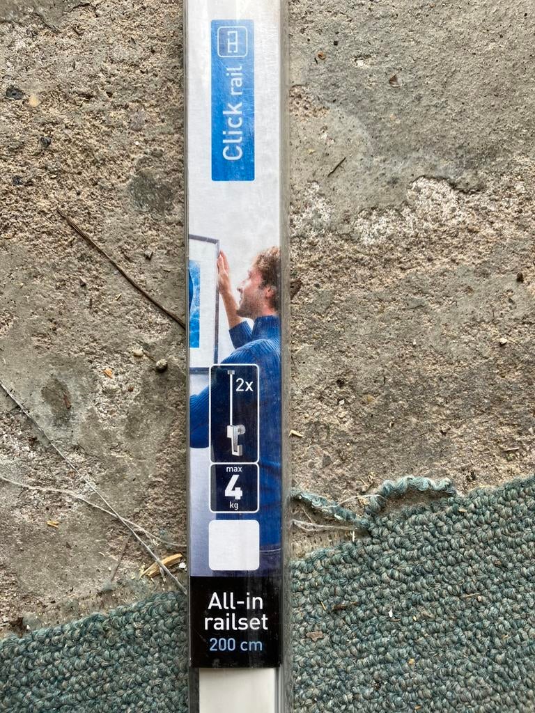 Arti Teq Click rail all-in railset 200cm ophangsysteem kunst, Metaal of Aluminium, 125 cm of meer, Ophalen of Verzenden, Zo goed als nieuw