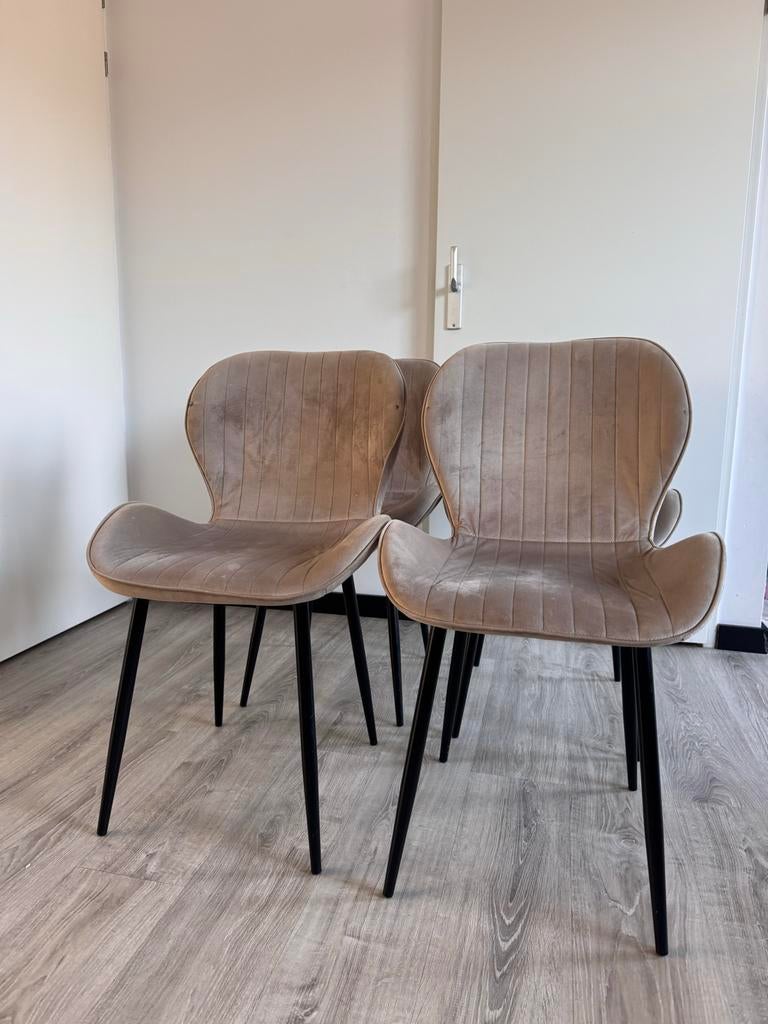 Beige stoelen, Huis en Inrichting, Stoelen, Gebruikt, Overige kleuren, Ophalen of Verzenden, Vier