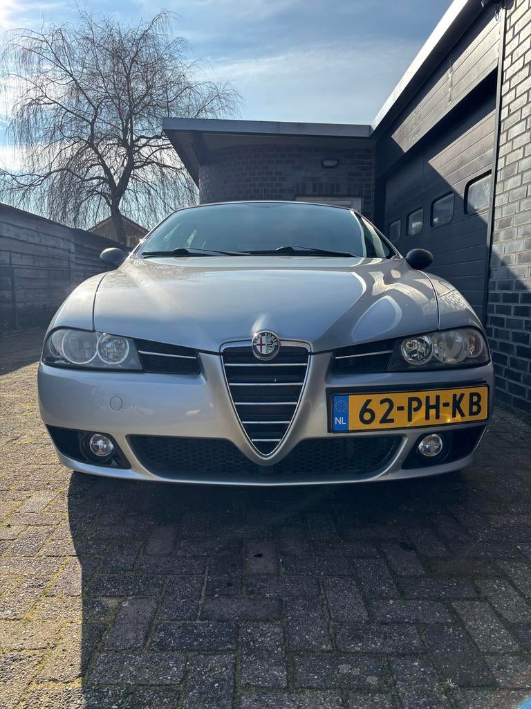 Alfa Romeo 156 2.0 JTS Sportwagon 2004 Grijs, Auto's, Alfa Romeo, Voorwielaandrijving, Zwart, Handgeschakeld, Particulier