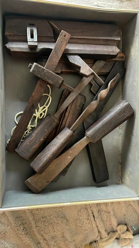 Mooie set met antiek timmermans gereedschap, Antiek en Kunst, Antiek | Gereedschap en Instrumenten, Ophalen