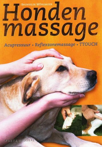 Hondenmassage - Brunhilde Mühlbauer / 9789058774095  beschikbaar voor biedingen