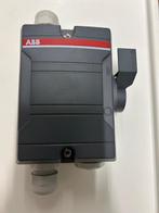 Te koop, ABB werkschakelaar 3-polig 25A - donker grijs, Ophalen, Zo goed als nieuw, Schakelaar