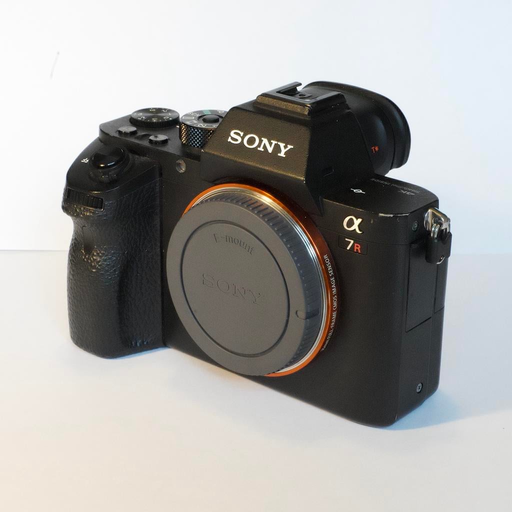 Sony A7R II, 42MP E-mount FULL FRAME 17.6k clicks!, Audio, Tv en Foto, Fotocamera's Digitaal, Gebruikt, Spiegelreflex, 42 Megapixel
