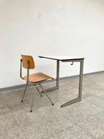 Vintage design Friso Kramer 'Result' schooltafel met -stoel, Ophalen, Gebruikt, Bureau