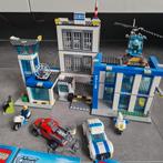 Lego city politie bureau, Kinderen en Baby's, Speelgoed | Duplo en Lego, Complete set, Ophalen of Verzenden, Lego, Zo goed als nieuw