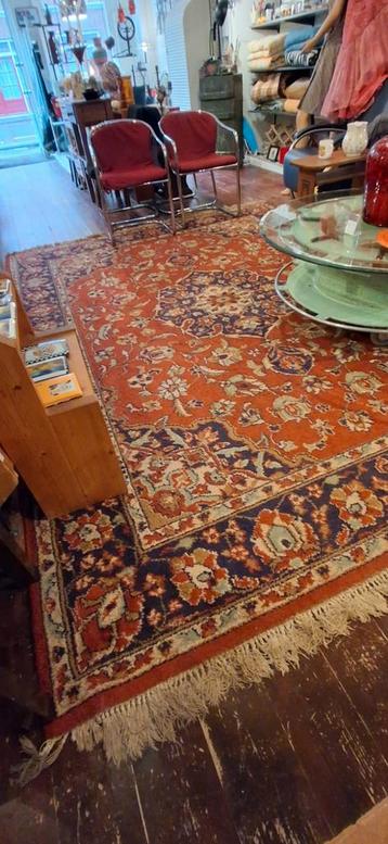 Groot vintage tapijt 250x350 beschikbaar voor biedingen