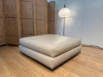 NIEUW Minotti Hamilton Beige Leren Hocker - 2x Beschikbaar, Huis en Inrichting, 125 cm of meer, Leer, Ophalen of Verzenden, Zo goed als nieuw