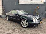 Mercedes-Benz CLK-klasse Coupé 320 Elegance Auitomaat Memor, Auto's, Mercedes-Benz, 745 kg, Achterwielaandrijving, Beige, Stoelverwarming