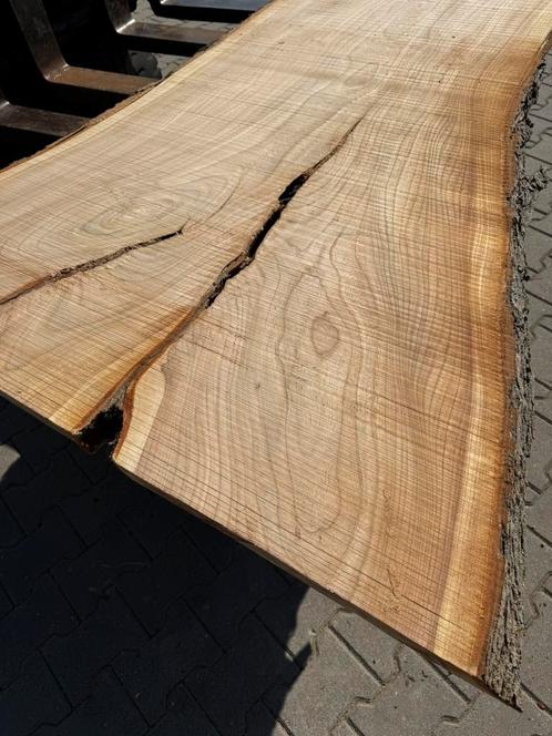 Zeer mooie getekende tafelbladen iepenhout, Tuin en Terras, Palen, Balken en Planken, Zo goed als nieuw, Planken, 250 cm of meer