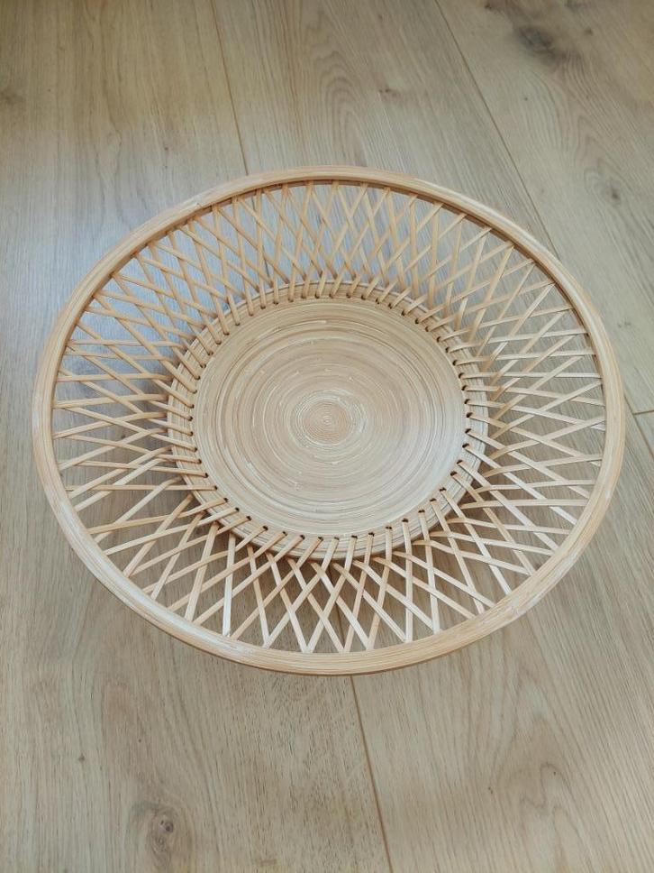 Ikea Viktigt bamboe schaal, Huis en Inrichting, Woonaccessoires | Schalen en Manden, Zo goed als nieuw, Schaal, Rond, Ophalen of Verzenden
