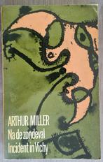 Na de zondeval; Incident in Vichy-  Arthur Miller 1966, Boeken, Kunst en Cultuur | Dans en Theater, Ophalen of Verzenden, Gelezen