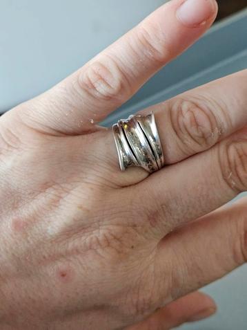Zilveren 925 ring beschikbaar voor biedingen