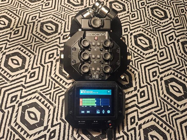 Zoom H8 Multitrack Handy Recorder inclusief accessoir, Muziek en Instrumenten, Microfoons, Zo goed als nieuw, Overige typen, Ophalen of Verzenden