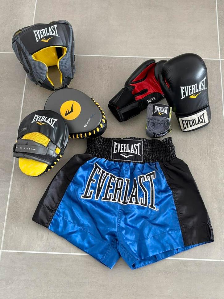Volledige boksuitrusting, Sport en Fitness, Boksen, Bokshandschoenen, Ophalen of Verzenden