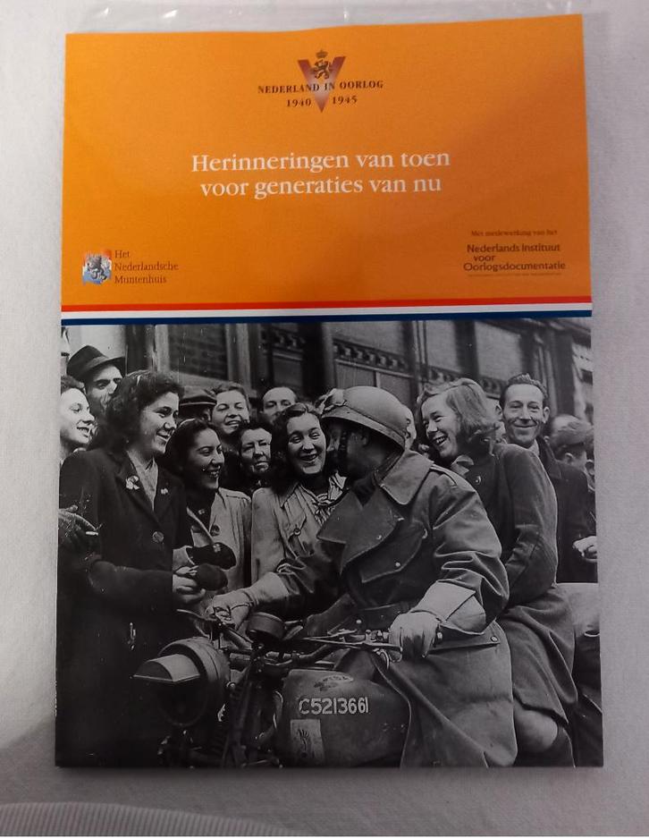 Nederland in oorlog munt/krant, Boeken, Oorlog en Militair, Zo goed als nieuw, Algemeen, Tweede Wereldoorlog, Ophalen of Verzenden