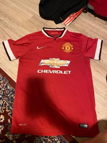 Manchester United Tenue 2014/2015 beschikbaar voor biedingen