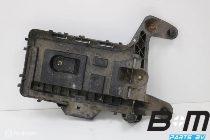 Accuconsole VW Passat B6 1K0915333C, Auto-onderdelen, Carrosserie en Plaatwerk, Gebruikt
