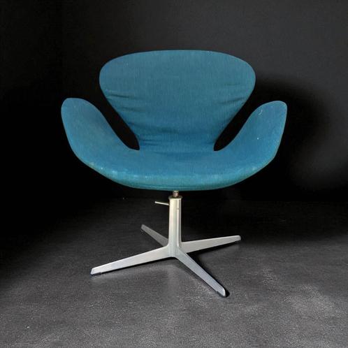 Early swan chair Arne Jacobsen Fritz Hansen 1966 Danmark   0, Huis en Inrichting, Fauteuils, Gebruikt, Stof, Overige materialen