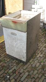 oude stalen keukenkast, Antiek en Kunst, Ophalen