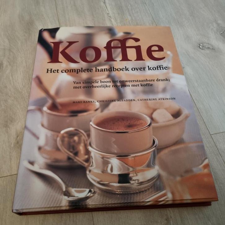 C. MacFadden - Koffie, Boeken, Kookboeken, Zo goed als nieuw, Ophalen