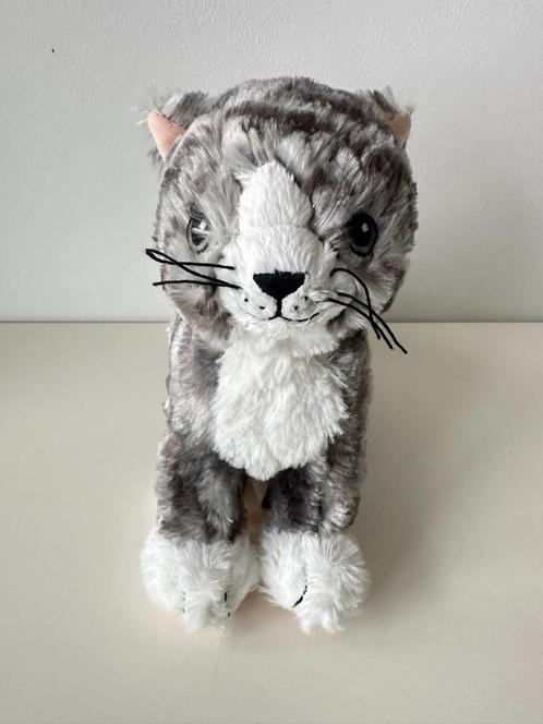 Knuffel poes, kat grijs cypers 25 cm / LILLEPLUT / IKEA, Kinderen en Baby's, Speelgoed | Knuffels en Pluche, Zo goed als nieuw