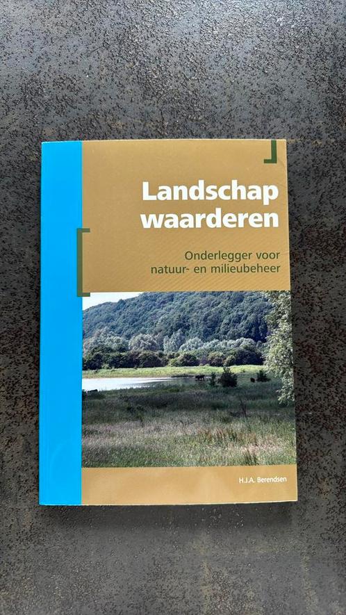 H.J.A. Berendsen - Landschap waarderen, Boeken, Wetenschap, Zo goed als nieuw, Ophalen of Verzenden