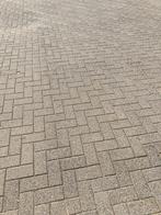 gebruikte betonklinkers bkk grijs 8 dik, Ophalen of Verzenden, Gebruikt, Beton, Klinkers