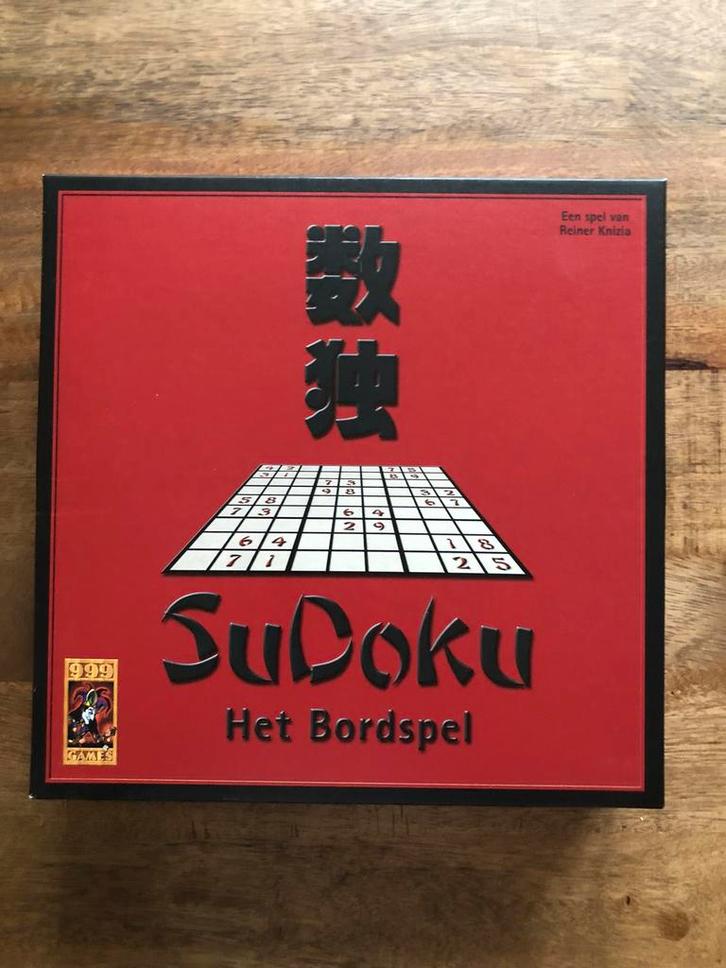 Sudoku spel  volwassenen en kinderversie, Hobby en Vrije tijd, Gezelschapsspellen | Bordspellen, Zo goed als nieuw, Een of twee spelers
