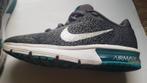 NIEUWSTAAT grijs zilver Nike air max maat 36 sneakers, Ophalen of Verzenden, Zo goed als nieuw, Grijs, Sneakers of Gympen