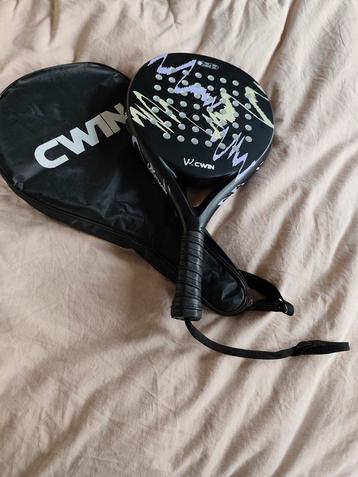 Padel racket  beschikbaar voor biedingen