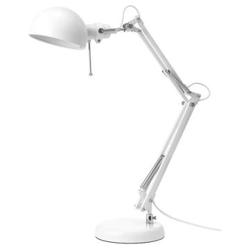 Ikea bureaulamp wit beschikbaar voor biedingen