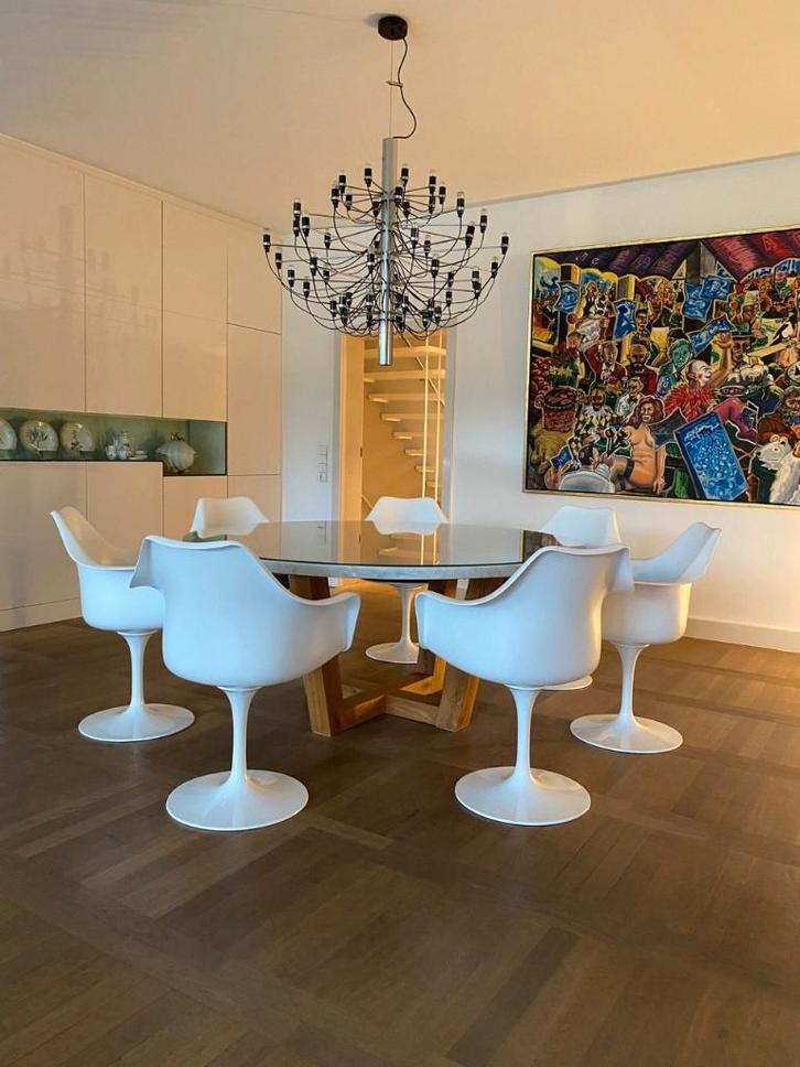 244 x 137 laminated tulipe tafels , stoelen eero saarinen, Antiek en Kunst, Antiek | Meubels | Stoelen en Banken, Ophalen of Verzenden