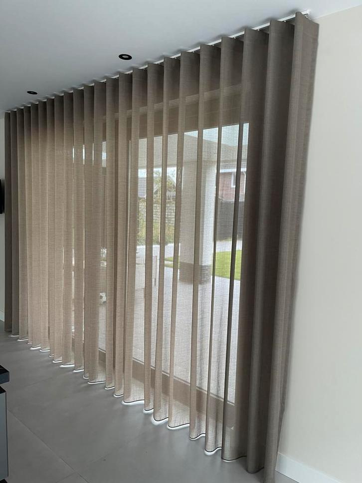 Hotel Chique, Taupe inbetweens op maat, Huis en Inrichting, Stoffering | Gordijnen en Lamellen, Nieuw, 200 cm of meer, Bruin, Overige kleuren