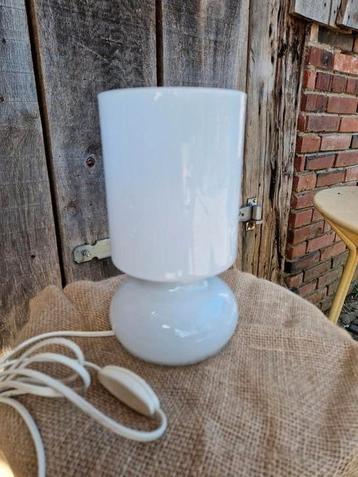 Ikea glazen tafellamp design  beschikbaar voor biedingen