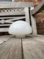 Wit glazen opaal paddenstoel lampeglas shade, Ophalen of Verzenden, Zo goed als nieuw