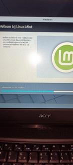 Linux mint  Laatste nieuwe reeds geïnstalleerd., Ophalen, Zo goed als nieuw