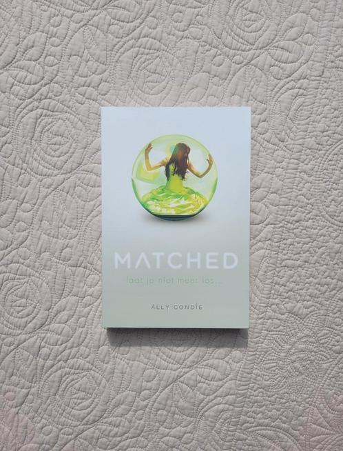 NIEUW Ally Condie - Matched, Boeken, Kinderboeken | Jeugd | 13 jaar en ouder, Nieuw, Fictie, Ophalen of Verzenden