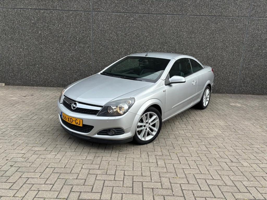 Opel Astra TwinTop 1.8-16V 140pk 2007 Grijs, Auto's, Opel, Bedrijf, Astra, ABS, Airbags, Airconditioning, Boordcomputer, Centrale vergrendeling