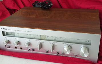 YAMAHA CR-420 FM-AM RECEIVER beschikbaar voor biedingen