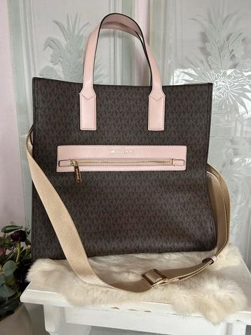 Michael Kors nieuwe logo tas beschikbaar voor biedingen