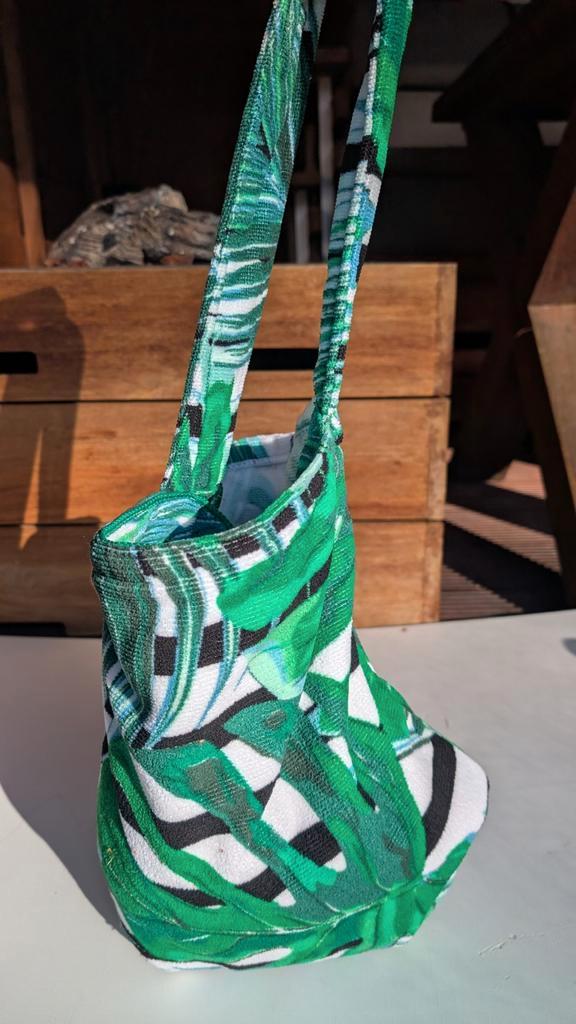 Strandlaken tas - fleurig en handig!, Sieraden, Tassen en Uiterlijk, Tassen | Damestassen, Ophalen
