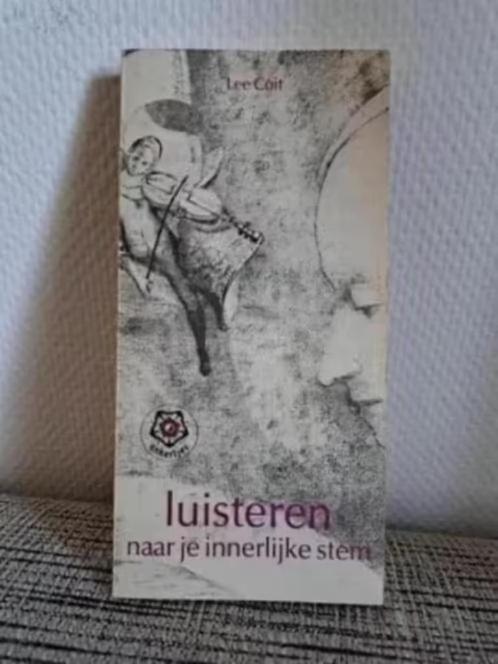 LUISTEREN NAAR JE INNERLIJKE STEM - Lee Coit (Ankertje 135), Boeken, Esoterie en Spiritualiteit, Zo goed als nieuw, Spiritualiteit algemeen