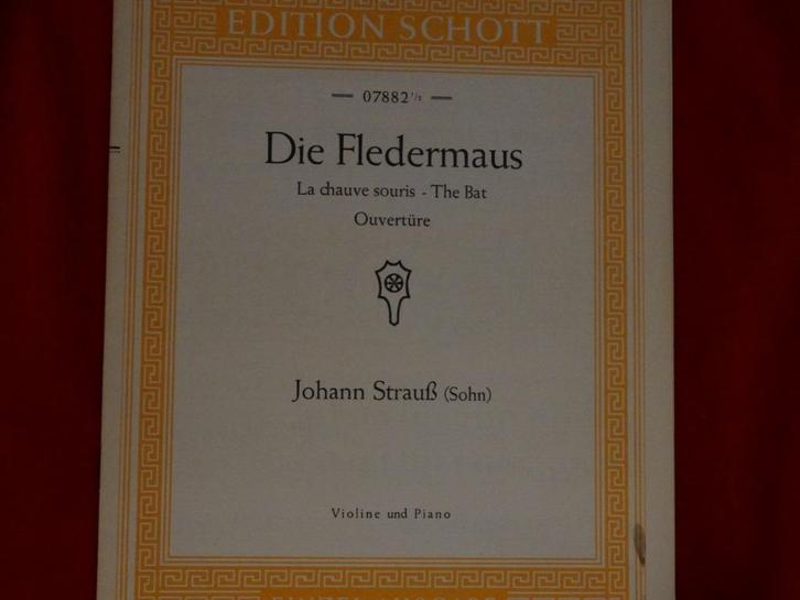 Die Fledermaus J,Straus, Muziek en Instrumenten, Bladmuziek, Zo goed als nieuw, Artiest of Componist, Klassiek, Piano, Ophalen of Verzenden