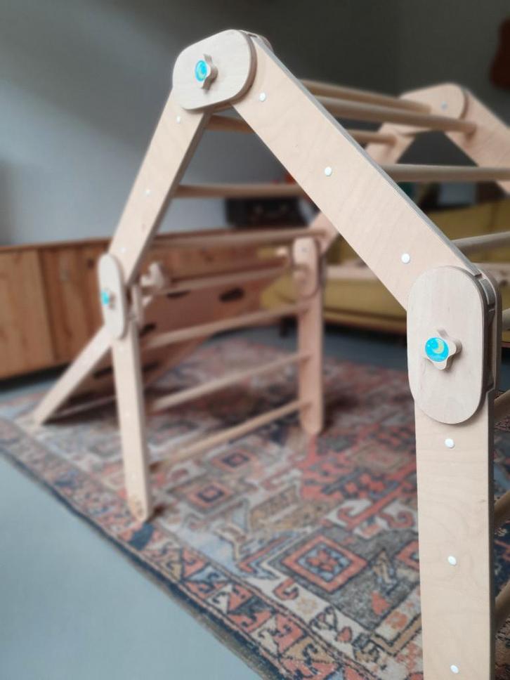HappyMoon Pikler Driehoek- verstelbaar houten klimrek, Kinderen en Baby's, Speelgoed | Houten speelgoed, Zo goed als nieuw, Overige typen