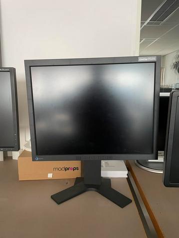 Eizo cg211 professioneel grafisch scherm beschikbaar voor biedingen
