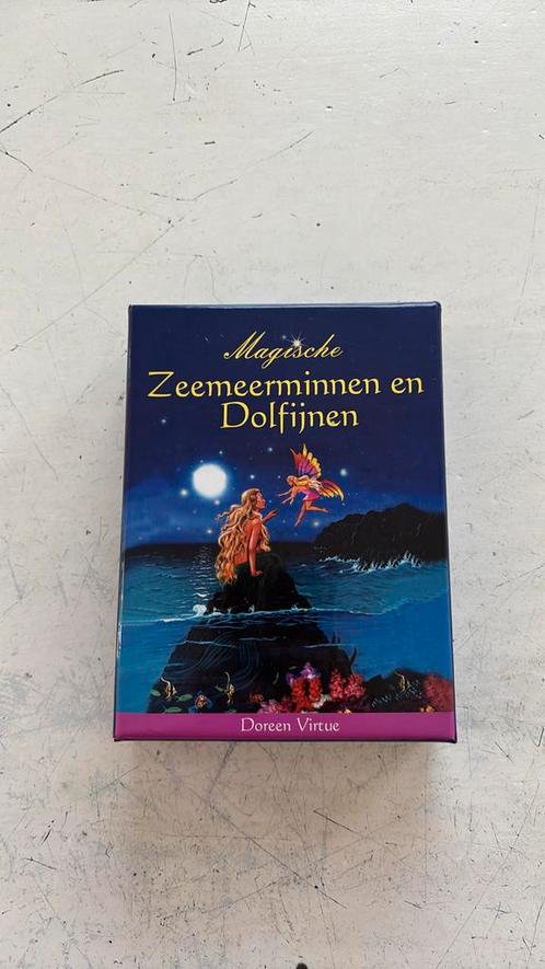 Doreen Virtue - Magische Zeemeerminnen en Dolfijnen, Boeken, Esoterie en Spiritualiteit, Zo goed als nieuw, Overige typen, Tarot of Kaarten leggen
