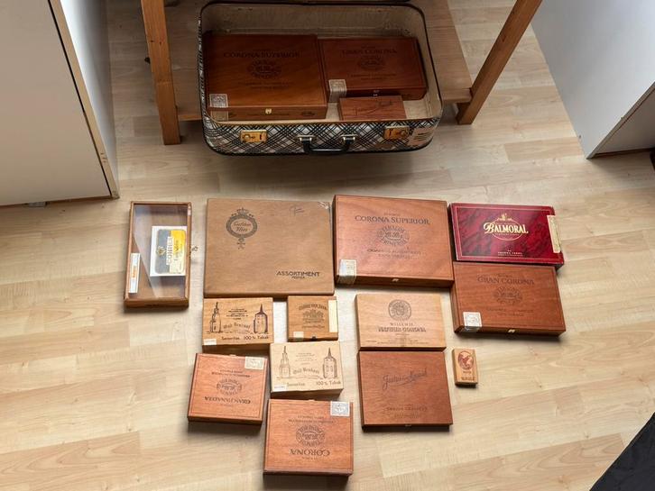 Diverse sigarendoosjes, Huis en Inrichting, Woonaccessoires | Kisten, Gebruikt, Minder dan 50 cm, Ophalen of Verzenden