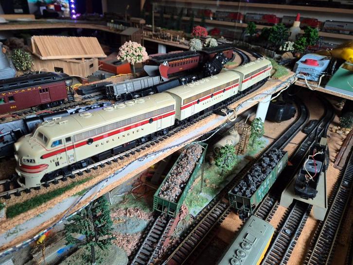 CB&Q Usa digitaal, Hobby en Vrije tijd, Modeltreinen | H0, Zo goed als nieuw, Locomotief, Gelijkstroom, Overige merken, Ophalen of Verzenden